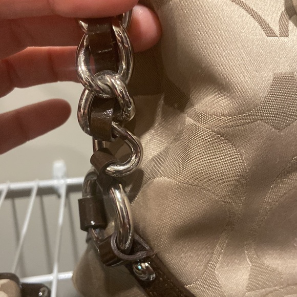 Coach Carly Hobo bag and wallet - Picture 4 of 7